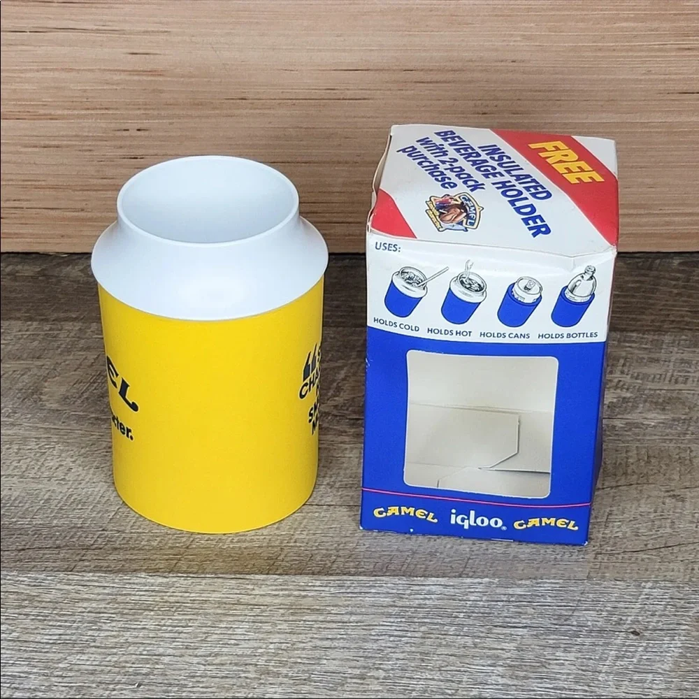 Camel Cigarette Igloo Beer Insulated Can Koozie Holder 1989 Promo Advertising